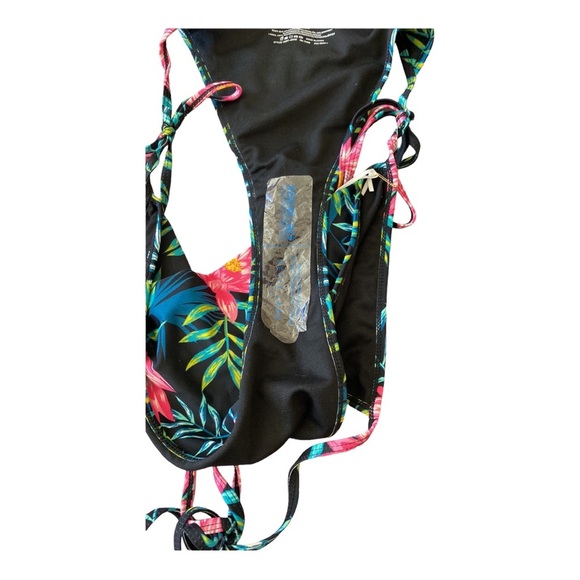 BETTY Jade Swim, black floral, size medium - Picture 6 of 11